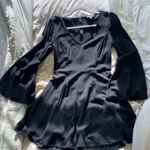 Flare sleeve black dress